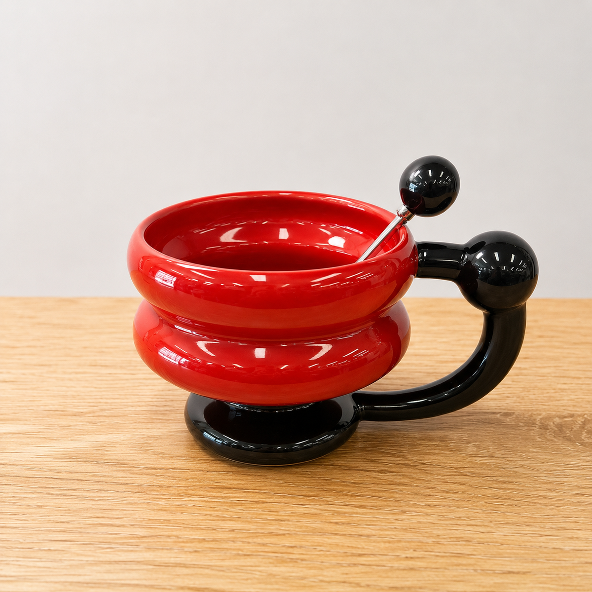 Red & Black Bubble Handle Mug with Spoon